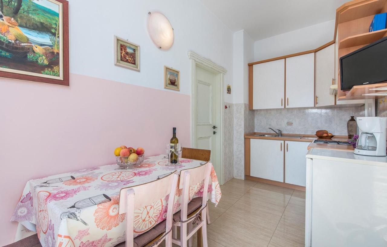 Apartment Complex Orzan Lovrecica ภายนอก รูปภาพ