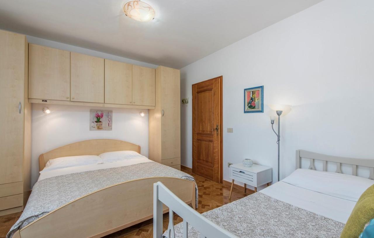 Apartment Complex Orzan Lovrecica ภายนอก รูปภาพ