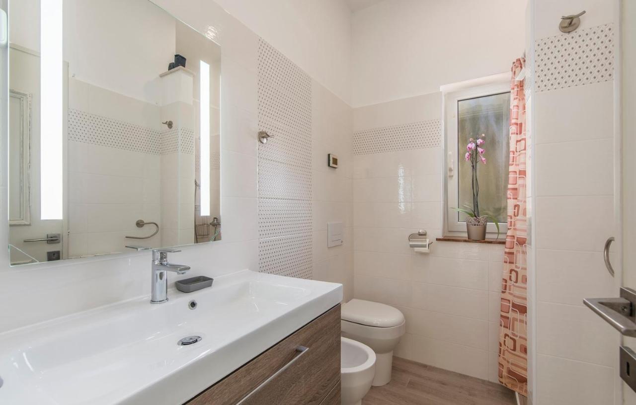 Apartment Complex Orzan Lovrecica ภายนอก รูปภาพ