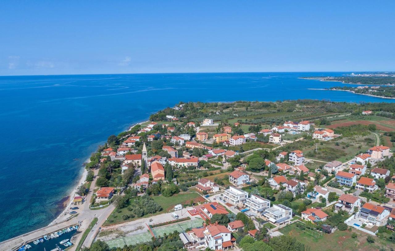 Apartment Complex Orzan Lovrecica ภายนอก รูปภาพ